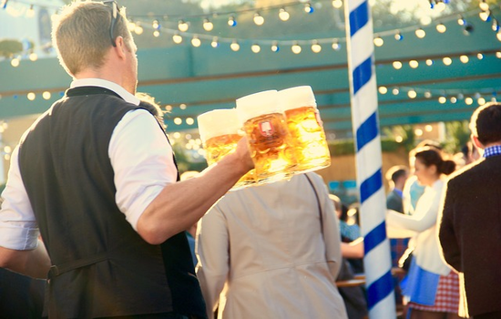 oktoberfest-968232_640